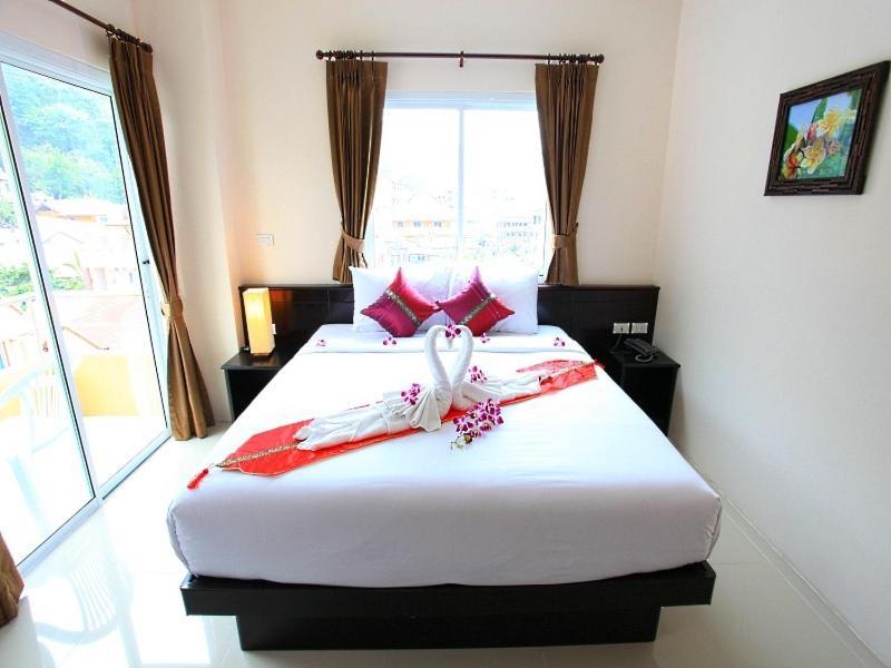 88 Hotel Patong Eksteriør bilde