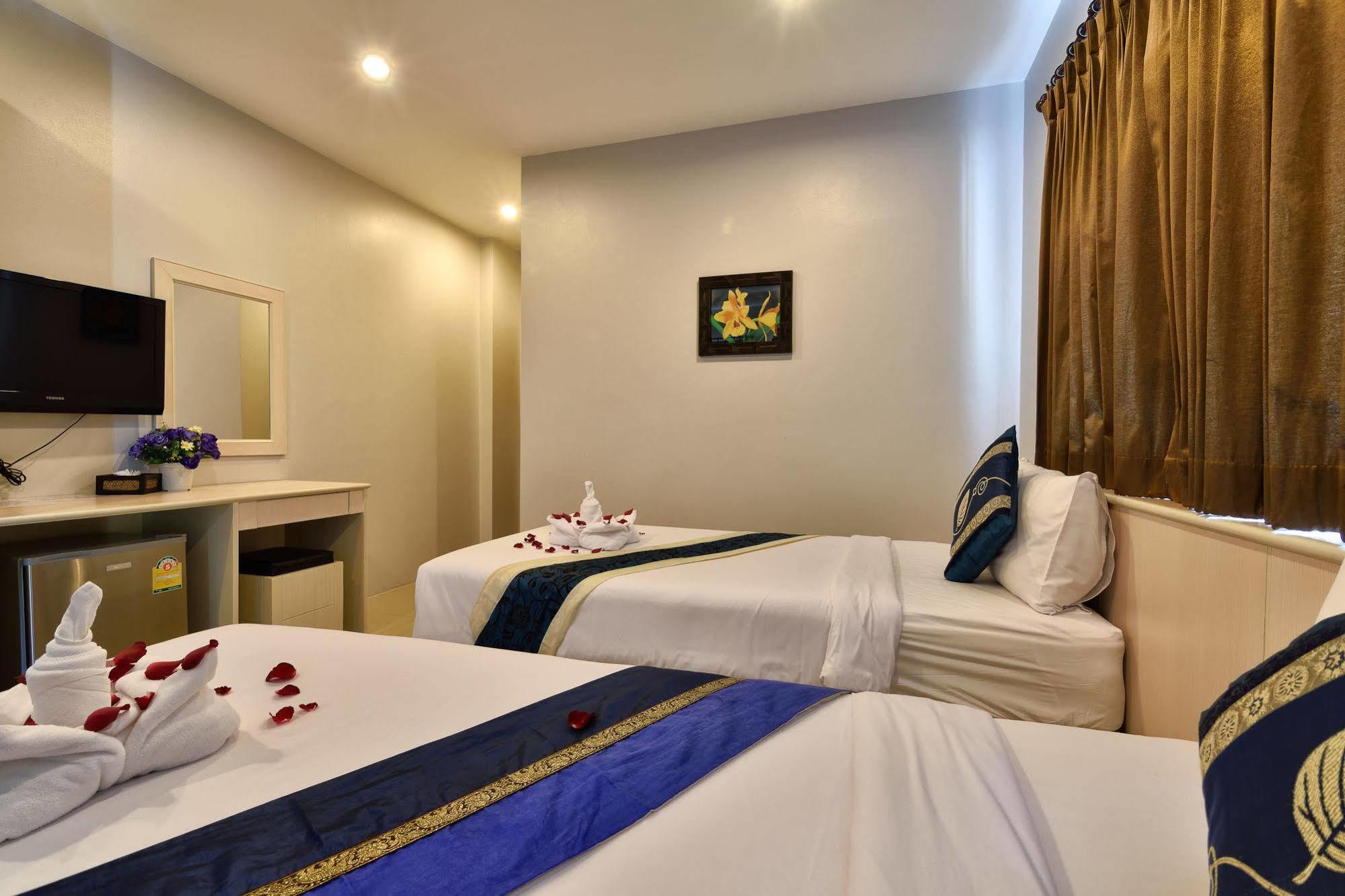 88 Hotel Patong Eksteriør bilde