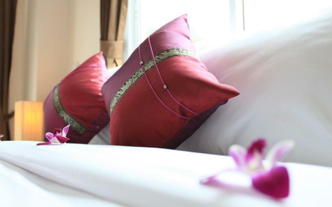88 Hotel Patong Eksteriør bilde